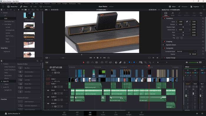 Rechts lassen sich ein Inspector und ein Mischer einblenden. (Screenshot: Martin Wolf/Golem.de)